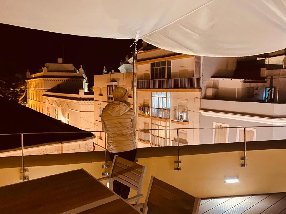 Atico Loft The Rose 48 Lägenhet Cádiz Exteriör bild